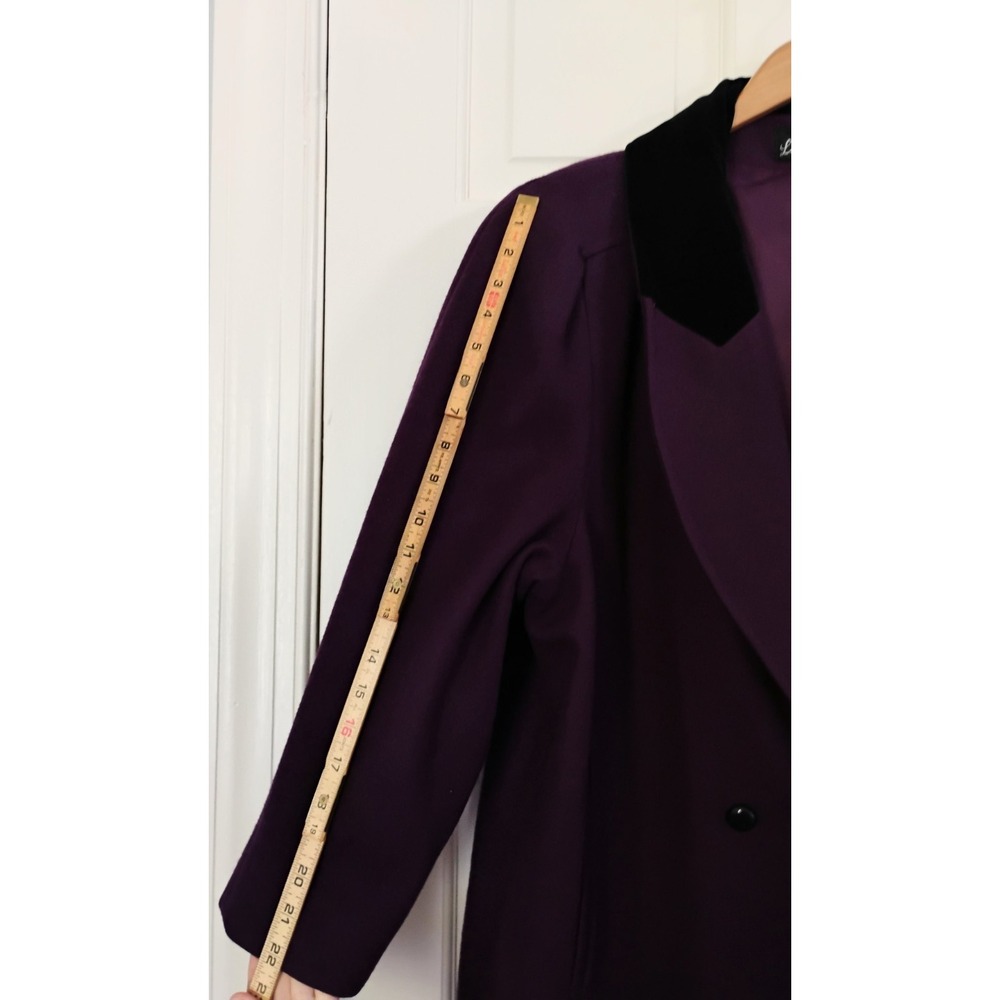 Lady Suzette Wool Blend Coat Womens XL Purple Velvet Collar VTG Long Overcoat - Picture 9 of 9